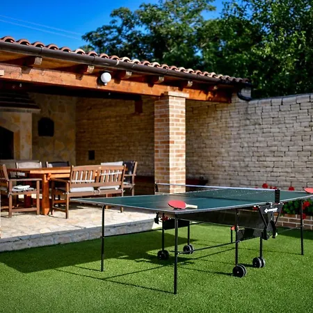 Nela Villa Benkovac