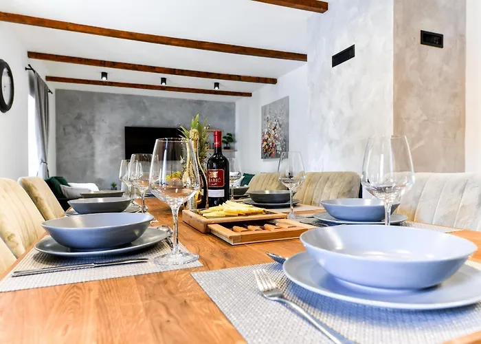 Βίλα Nela Benkovac